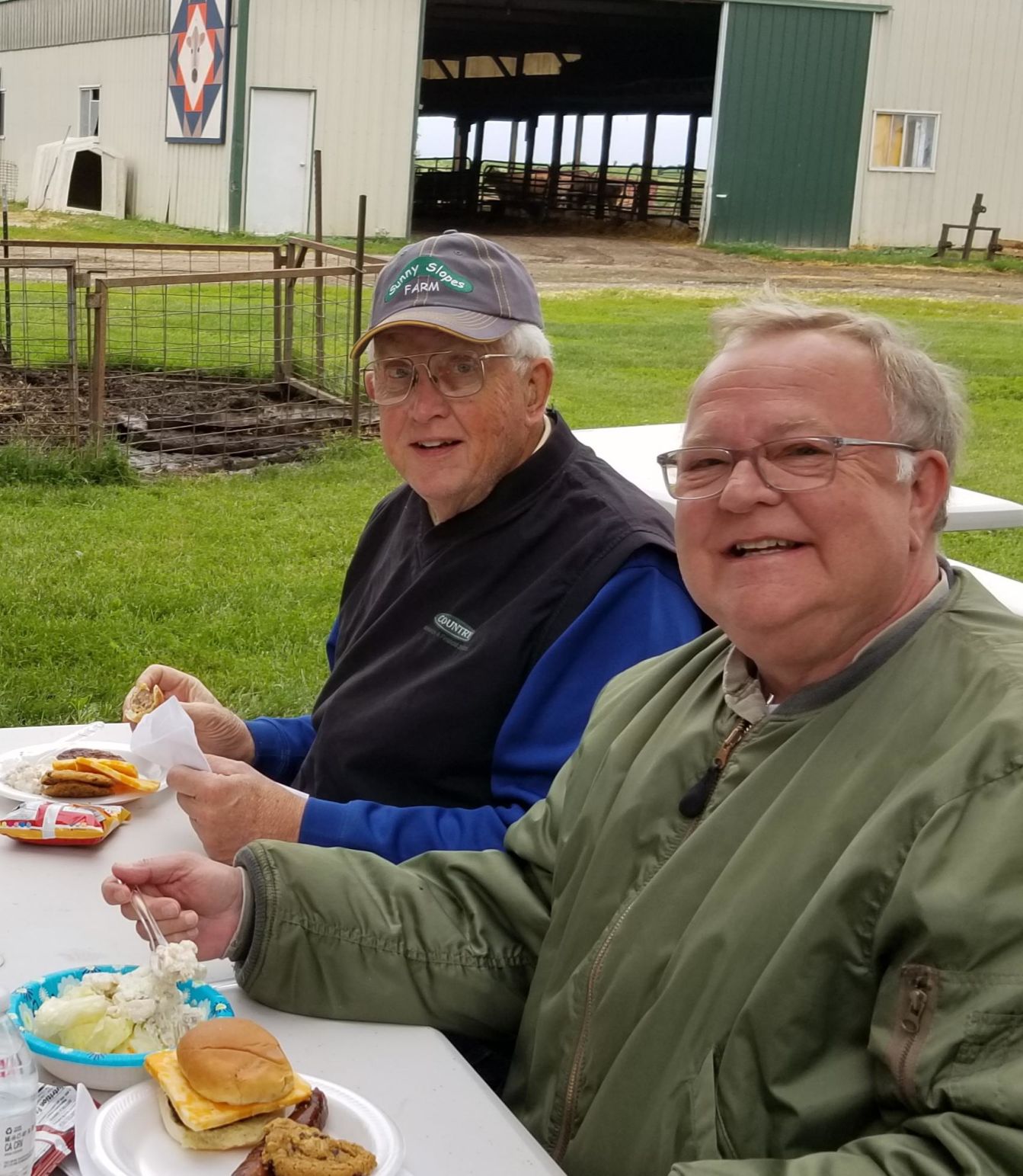 Rotarian's Dick Wagner (left) and Jack Moody